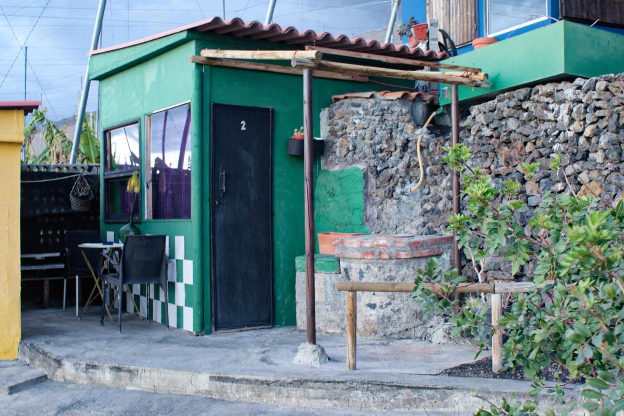 阿米果德拉那图拉乐扎住宿加早餐旅馆 Las Manchas  外观 照片